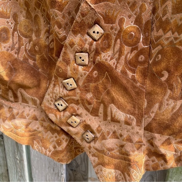 Suede Vest - Picture 5 of 9